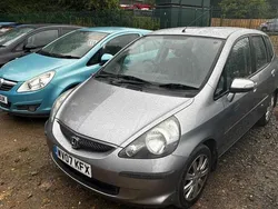 Silver Used 2007 Honda Jazz SE Hatchback | £2,999 (A bit pricey)