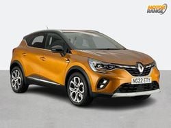 Orange/black Used 2022 Renault Captur SE SUV | £14,895 (Fair price)