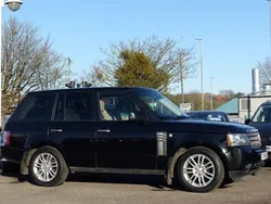 Used 2010 Land Rover Range Rover Vogue SUV | £6,975 (A bit pricey)