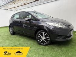 Black Used 2009 Ford Fiesta Style Hatchback | £1,795 (Good price)