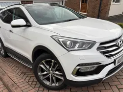 White Used 2016 Hyundai Santa Fe Premium SE SUV | £17,199 (A bit pricey)