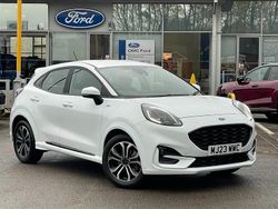 White Used 2023 Ford Puma ST-Line Hatchback | £15,980