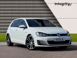 White Used 2016 VW Golf VII GTD Hatchback | £9,500 (Good price)