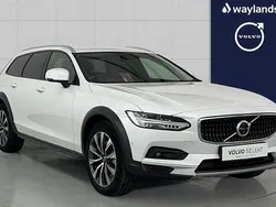 White Used 2022 Volvo V90 Plus Estate | £43,791