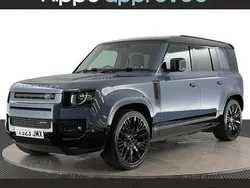 Used 2025 Land Rover Defender SE Dynamic SUV | £63,920 (A bit pricey)
