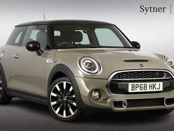 Grey Used 2018 Mini Cooper S Exclusive Hatchback | £16,000 (Fair price)