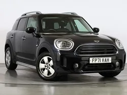 Black Used 2022 Mini Cooper Countryman Classic SUV | £18,500 (Good price)