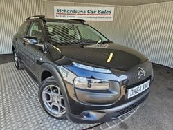 Black Used 2014 Citroën C4 Cactus Feel Hatchback | £4,500 (Fair price)