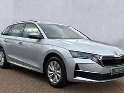 Silver New 2025 Skoda Octavia SE Technology Estate | £24,850 (Good price)
