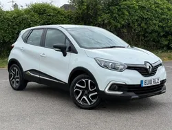 White Used 2018 Renault Captur Dynamique SUV | £6,680 (Fair price)