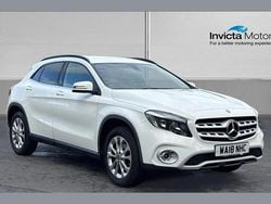 Polar white gloss Used 2018 Mercedes GLA200 SE SUV | £13,500 (Good price)
