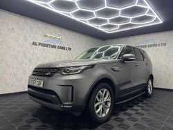 Grey Used 2017 Land Rover Discovery 5 SE SUV | £15,999 (A bit pricey)
