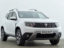 White Used 2019 Dacia Duster Prestige SUV | £11,498 (Fair price)