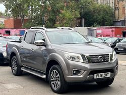 Grey Used 2018 Nissan Navara Tekna Pickup | £15,995 (Fair price)