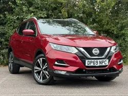 Red Used 2019 Nissan Qashqai N-Connecta SUV | £14,489 (Good price)