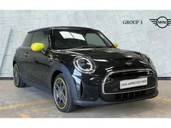 Black Used 2022 Mini Cooper S Level 2 Hatchback | £13,995 (Fair price)