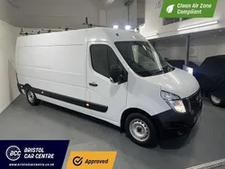 White Used 2021 Nissan NV400 Tekna Van | £12,940 (Fair price)