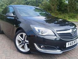 Black Used 2015 Vauxhall Insignia Eco Hatchback | £3,995 (Fair price)