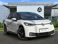 White Used 2023 VW ID.3 Pro Hatchback | £20,491 (Fair price)