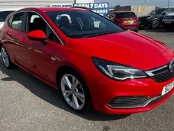 Red Used 2017 Vauxhall Astra SRi Hatchback | £7,995 (Fair price)