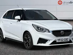 Solid arctic white Used 2022 MG MG3 Exclusive Hatchback | £10,600 (Fair price)