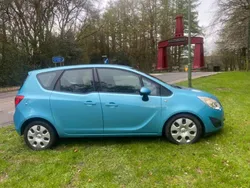 Blue Used 2011 Vauxhall Meriva MPV | £1,999 (Super price)
