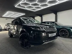 Black Used 2020 Land Rover Range Rover evoque SE SUV | £22,495 (Fair price)