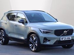 Used 2025 Volvo XC40 Ultra SUV | £38,495 (Expensive)