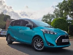 Turquoise Used 2018 Toyota Sienta | £12,999