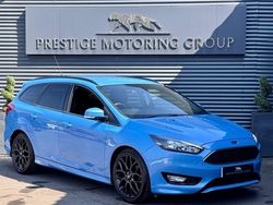 Blue Used 2017 Ford Focus ST-Line Estate | £5,949 (Super price)