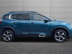 Tijuca blue Used 2020 Citroën C5 Aircross Flair SUV | £12,490 (Fair price)