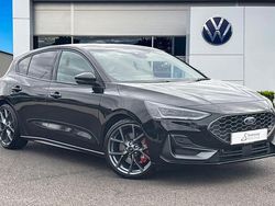 Black Used 2022 Ford Focus ST Hatchback | £24,290 (Fair price)
