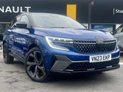 Blue/black Used 2023 Renault Austral Iconic SUV | £39,445
