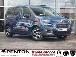 Blue Used 2020 Citroën Berlingo XTR MPV | £17,990 (Fair price)
