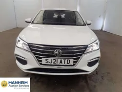 White Used 2021 MG MG5 EV Excite Estate | £9,750 (Fair price)