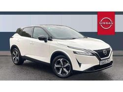White Used 2022 Nissan Qashqai N-Connecta SUV | £15,969 (Good price)