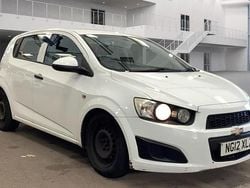 White Used 2012 Chevrolet Aveo LS Hatchback | £690