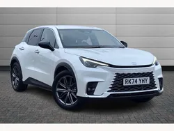 Sonic white Used 2023 Lexus LBX SUV | £33,195 (Fair price)