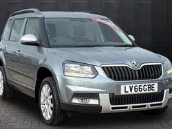 Grey Used 2016 Skoda Yeti Outdoor SE SUV | £10,750 (Fair price)