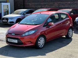 Red Used 2009 Ford Fiesta Hatchback | £2,495 (Good price)