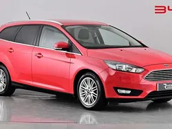 Impact red Used 2018 Ford Focus Zetec Estate | £5,980 (Good price)