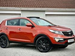 Orange Used 2014 Kia Sportage SUV | £4,490 (Fair price)