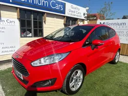 Red Used 2014 Ford Fiesta Zetec Hatchback | £3,995 (Good price)