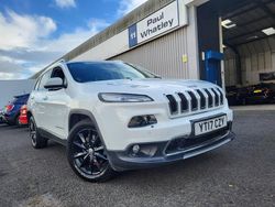 White Used 2017 Jeep Cherokee Limited SUV | £7,995 (Fair price)
