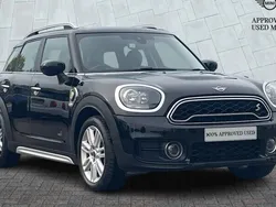 Midnight black Used 2019 Mini Cooper S Countryman Exclusive SUV | £18,475 (Fair price)