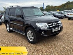 Black Used 2013 Mitsubishi Shogun SUV | £15,495 (Fair price)