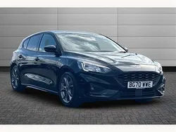 Black Used 2020 Ford Focus ST-Line Hatchback | £12,250 (Fair price)