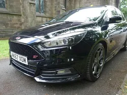 Black Used 2017 Ford Focus ST Hatchback | £14,295 (Fair price)