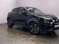 Black Used 2024 Nissan Juke N-Connecta SUV | £15,599 (Fair price)