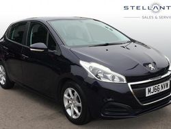 Blue Used 2016 Peugeot 208 Active Hatchback | £5,373 (Fair price)